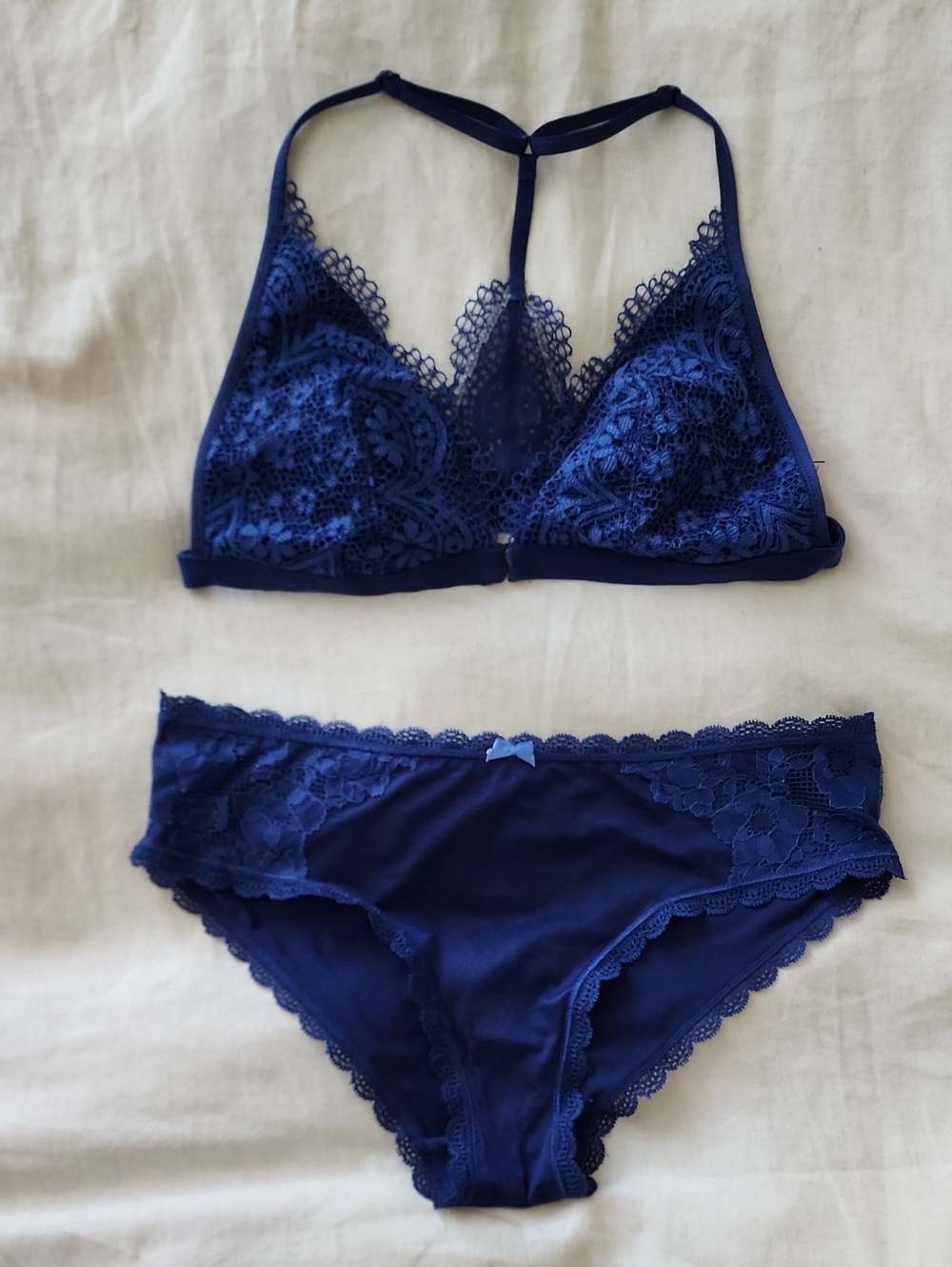 VS Navy Lace Bralette & Bikini Set M